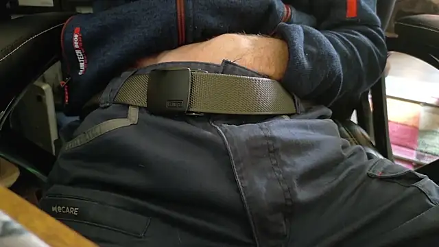 Chrisatmiami online show from April 2, 12:36 pm