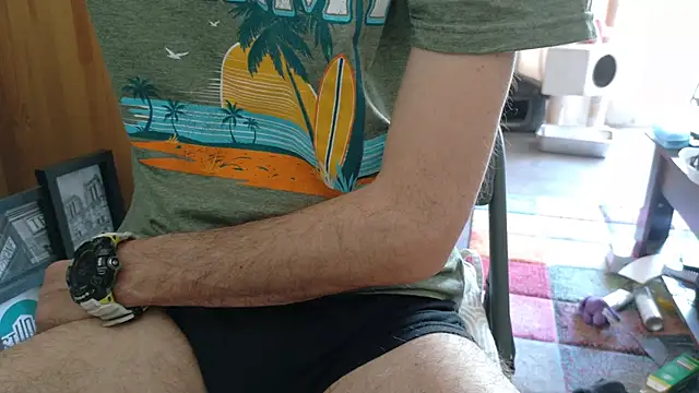 Chrisatmiami online show from May 22, 11:05 am