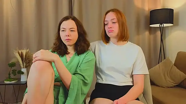 LucreciaAsters online show from November 29, 4:15 am