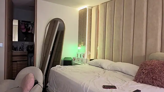 Iamnyxy online show from December 16, 11:04 am