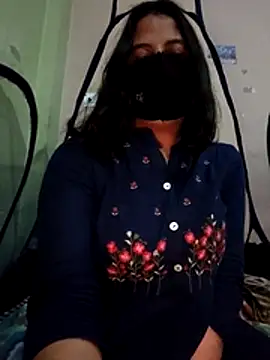 Snapshot of Yamini-X chatting on March 5, 4:08 am Yamini-X online show from March 5, 4:08 am