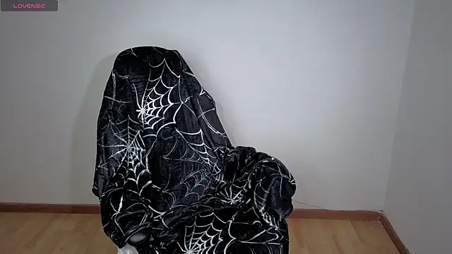 Melody Ghot online show from March 10, 2:33 pm