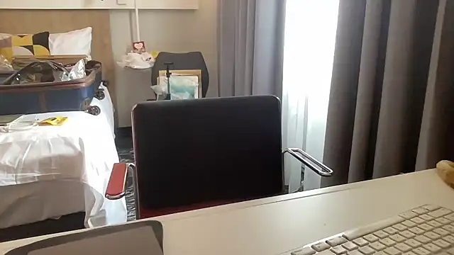 Snapshot of coach-karl chatting on January 19, 12:09 pm coach-karl online show from January 19, 12:09 pm