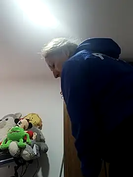 chrystal sl852 online show from February 4, 12:11 pm