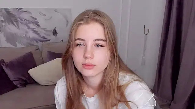 GoldenMirage online show from November 23, 4:23 am