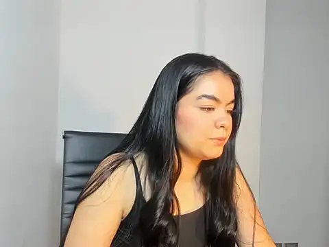 AmandaWood4 online show from November 14, 3:33 pm