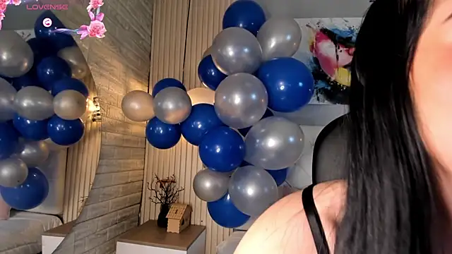 Snapshot of grace__rosse chatting on November 14, 5:11 pm grace rosse online show from November 14, 5:11 pm