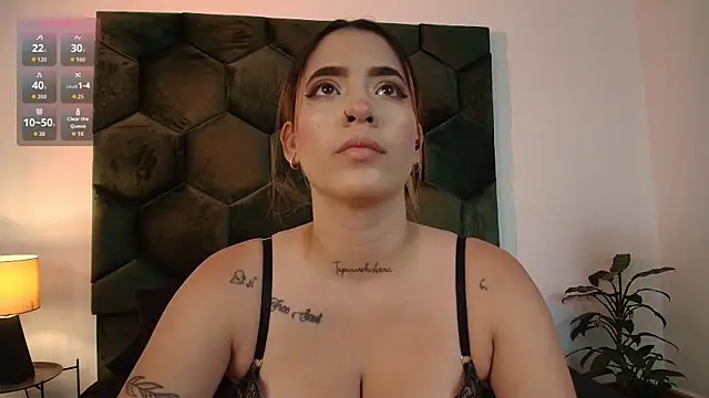 StephanieMadison online show from December 15, 9:41 pm