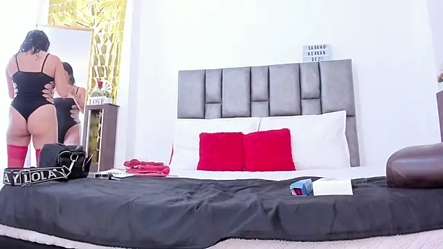 sarahhernandez online show from February 7, 3:05 pm