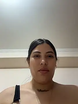 Snapshot of Anna_Bitch_Disgusting chatting on June 10, 3:07 am Anna Bitch Disgusting online show from June 10, 3:07 am
