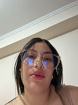Snapshot of Anna_Bitch_Disgusting chatting on June 12, 1:04 am Anna Bitch Disgusting online show from June 12, 1:04 am
