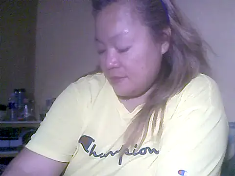 loriepinay46 online show from April 12, 10:42 am