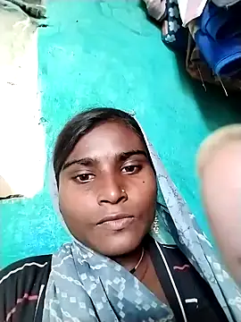 Big Lovexx online show from December 2, 9:03 am