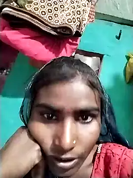 Big Lovexx online show from January 16, 10:30 am