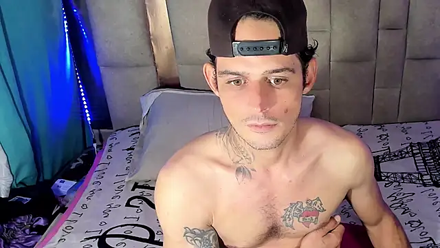 Sexybigjefffx online show from November 12, 9:42 am