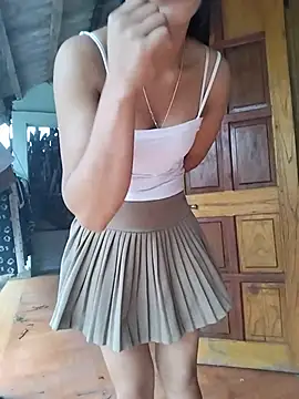 Snapshot of gugu0022 chatting on June 30, 11:17 pm gugu0022 online show from June 30, 11:17 pm