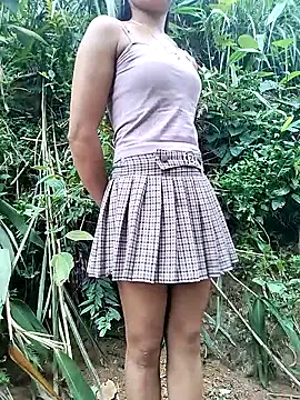 Snapshot of gugu0022 chatting on July 17, 11:42 pm gugu0022 online show from July 17, 11:42 pm