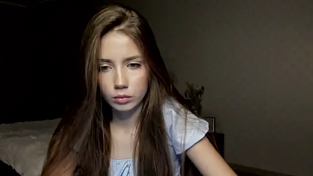 Aurora Glow21 online show from November 16, 11:16 am