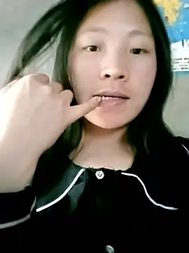 Snapshot of Micky_baby chatting on January 17, 6:51 am Micky baby online show from January 17, 6:51 am