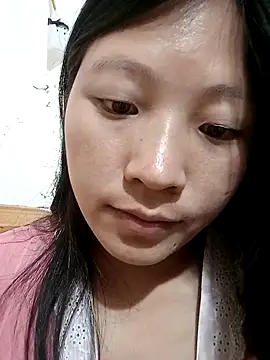 Snapshot of Micky_baby chatting on February 3, 7:02 am Micky baby online show from February 3, 7:02 am