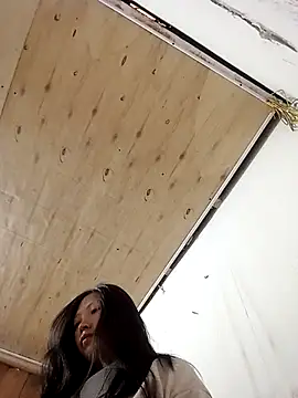 Snapshot of Micky_baby chatting on February 5, 7:13 am Micky baby online show from February 5, 7:13 am