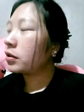 Snapshot of Micky_baby chatting on March 8, 2:48 am Micky baby online show from March 8, 2:48 am