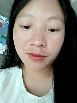 Snapshot of Micky_baby chatting on April 9, 1:27 am Micky baby online show from April 9, 1:27 am