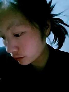 Snapshot of Micky_baby chatting on April 12, 3:39 pm Micky baby online show from April 12, 3:39 pm