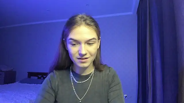 luna lust 212 online show from November 28, 3:20 am