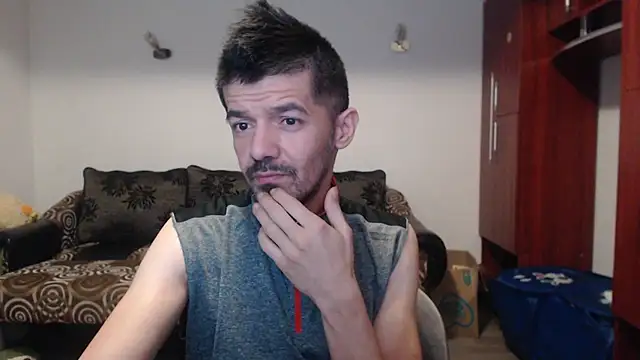 Snapshot of Dale_E chatting on December 16, 5:27 am Dale E online show from December 16, 5:27 am