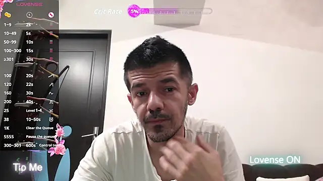 Snapshot of Dale_E chatting on November 25, 6:02 am Dale E online show from November 25, 6:02 am