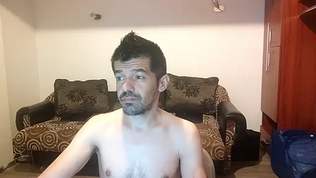 Snapshot of Dale_E chatting on June 17, 12:24 am Dale E online show from June 17, 12:24 am