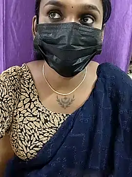 Snapshot of Dharshini98 chatting on November 12, 1:00 pm Dharshini98 online show from November 12, 1:00 pm