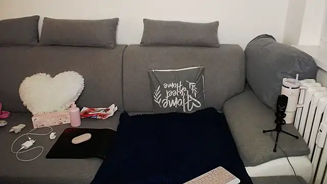 LolaSweetButPsycho7 online show from February 10, 7:29 pm