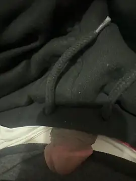 kangro 80 online show from December 15, 9:08 pm