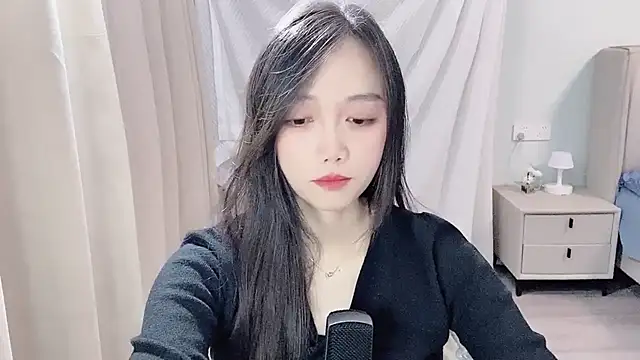 BoiI2u online show from December 15, 3:16 pm