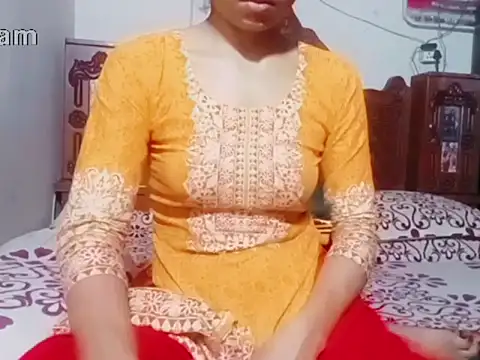 Snapshot of Hor-reka chatting on December 18, 10:43 am Hor-reka online show from December 18, 10:43 am