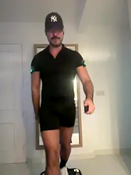 ApoloGym online show from November 12, 8:30 pm