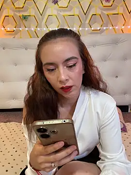 MelanyyJhonson15 online show from April 1, 3:18 am