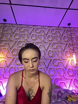 Snapshot of MelanyyJhonson15 chatting on July 11, 9:16 pm MelanyyJhonson15 online show from July 11, 9:16 pm