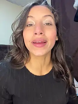 Paulett Smith online show from November 21, 1:48 am