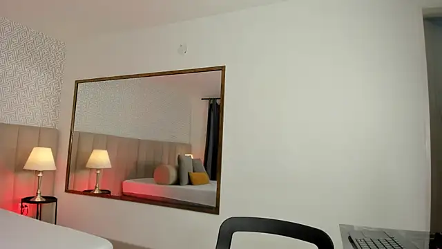 Sasha Wolff online show from March 17, 8:56 pm