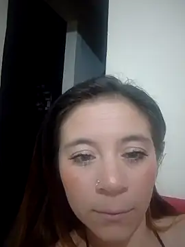 Snapshot of dayanarrb chatting on November 15, 4:43 am dayanarrb online show from November 15, 4:43 am