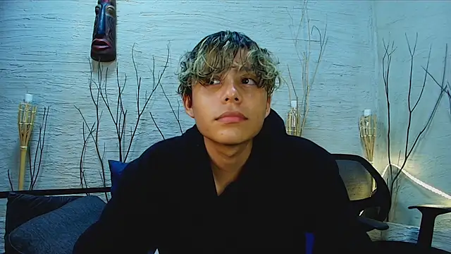 Snapshot of nathan_bell chatting on November 16, 4:07 am nathan bell online show from November 16, 4:07 am