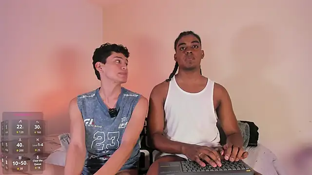 Snapshot of Mark_Nico chatting on February 10, 5:44 am Mark Nico online show from February 10, 5:44 am