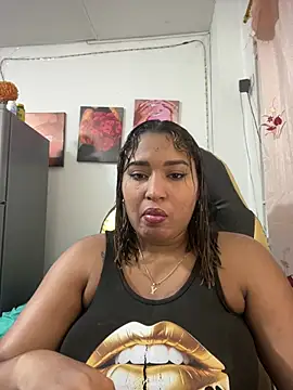 morena-2025 online show from June 20, 11:40 pm