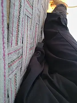 Snapshot of Ritik143jhil chatting on December 20, 11:17 am Ritik143jhil online show from December 20, 11:17 am