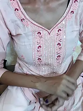 Snapshot of Asha_devi90 chatting on April 27, 10:24 am Asha devi90 online show from April 27, 10:24 am