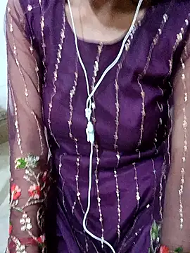Snapshot of Asha_devi90 chatting on June 3, 7:19 pm Asha devi90 online show from June 3, 7:19 pm