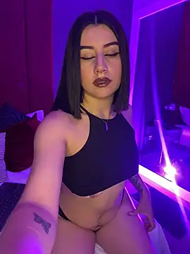 GinebraBelucci online show from November 22, 2:10 am